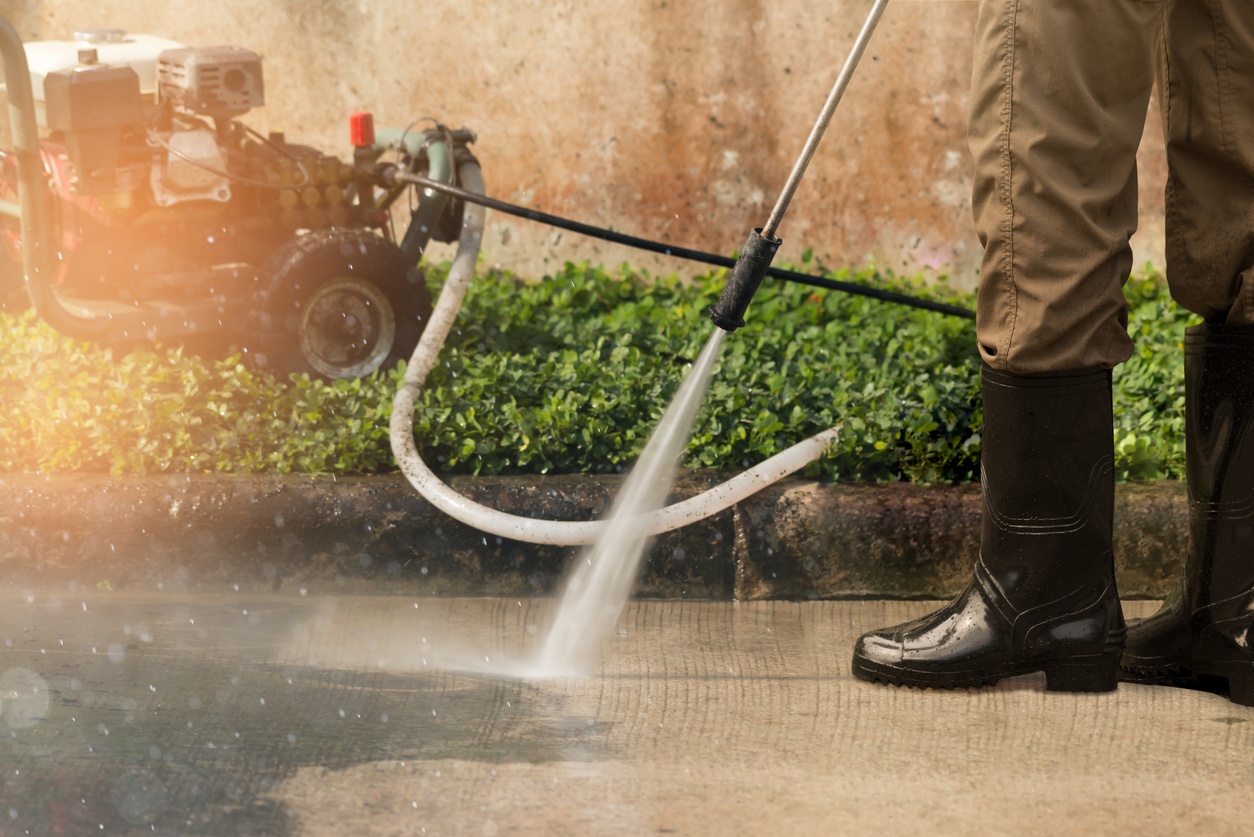 Read more about the article Unveiling the Power of Pressure Cleaning Miami: Top 6 Best Places to Pressure Wash Around Your Home